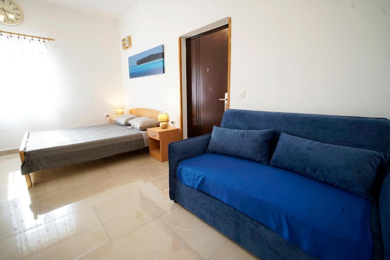 Apartments Roberta Kozino Luaran gambar