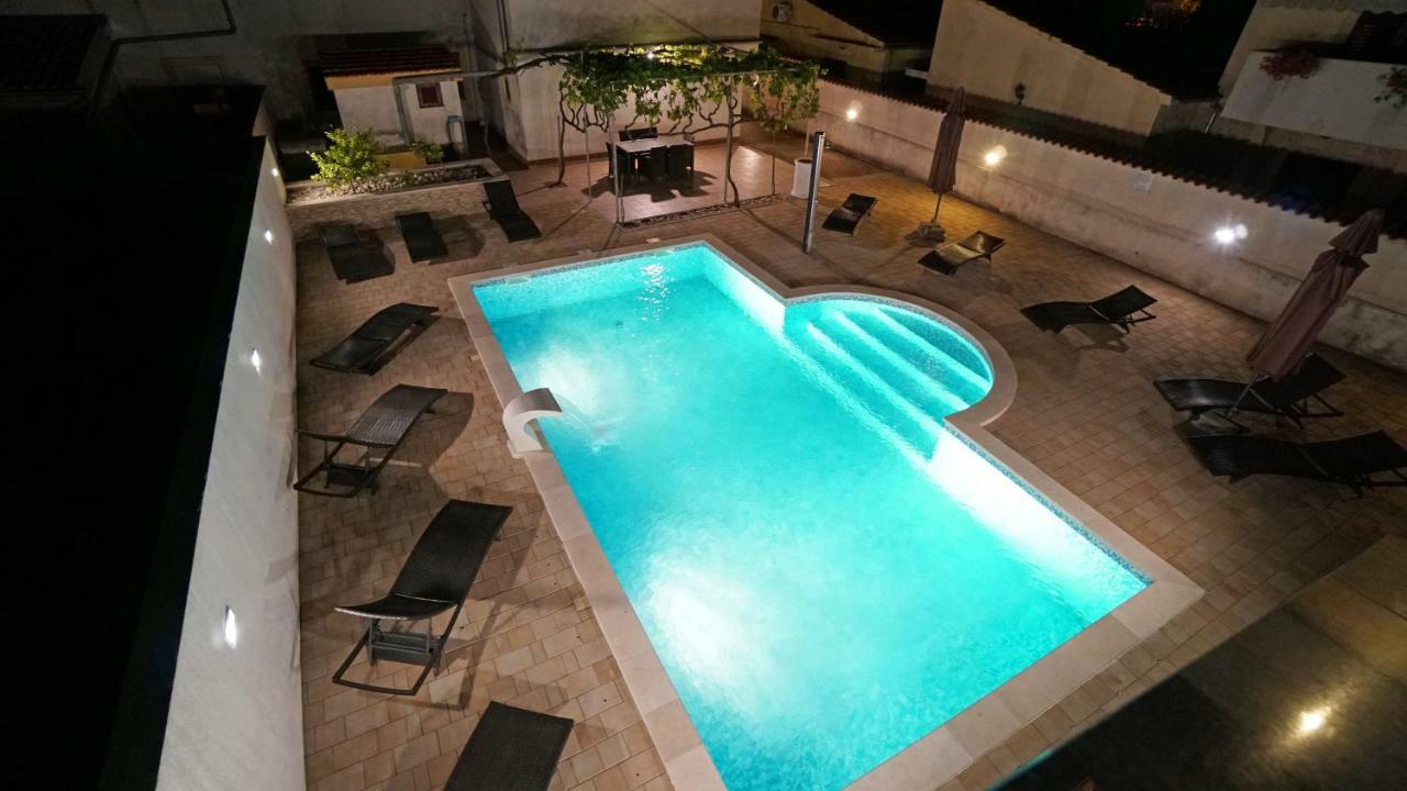 Apartments Roberta Kozino Luaran gambar